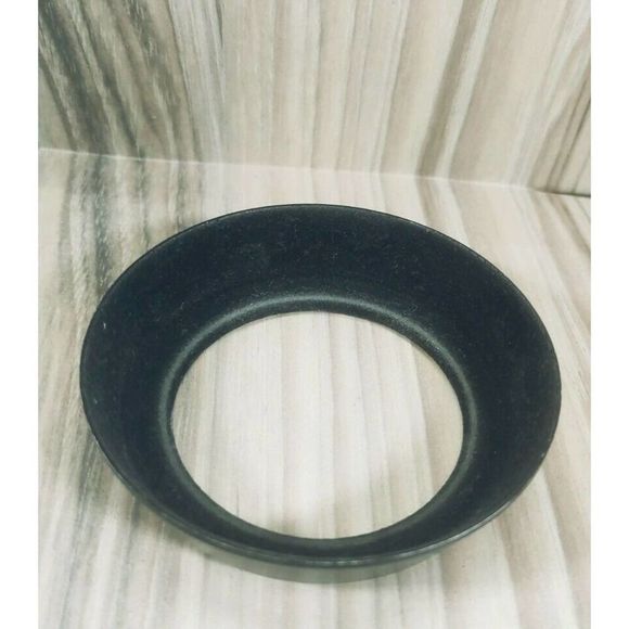 VINTAGE MINOLTA 55MM SCREW IN LENS HOOD FOR 28MM F: 3.5 MC WIDE ANGLE LENSES - Picture 3 of 8